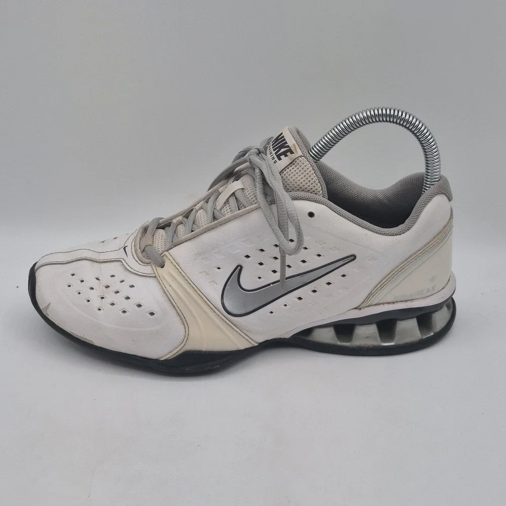 Nike Shox‎ Training Shoes Womens Size 8.5 White Gray 415355-113 Running Sneakers